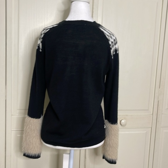 Neiman Marcus Womens Faux Fur Fair Isle Cable-Knit Sweater Black Size Small - Picture 7 of 12